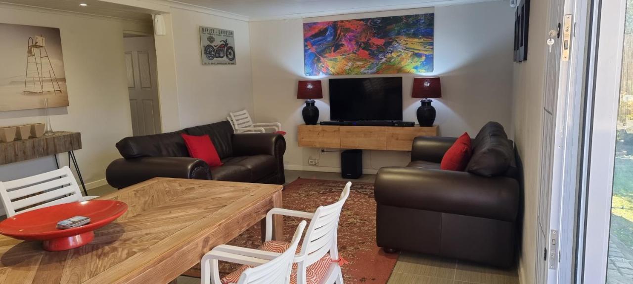 Dullvino House דלסטרום מראה חיצוני תמונה